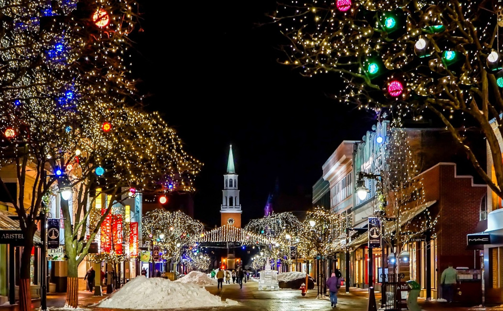 6 Fun Things to Do on Christmas Eve